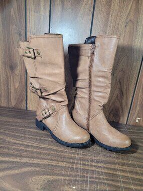 Women Tan Light Brown Boots Casual Size 5 NEW